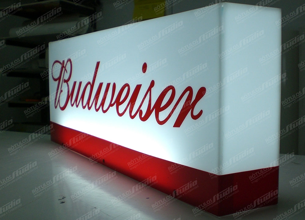 rotulo-luminoso-budweiser